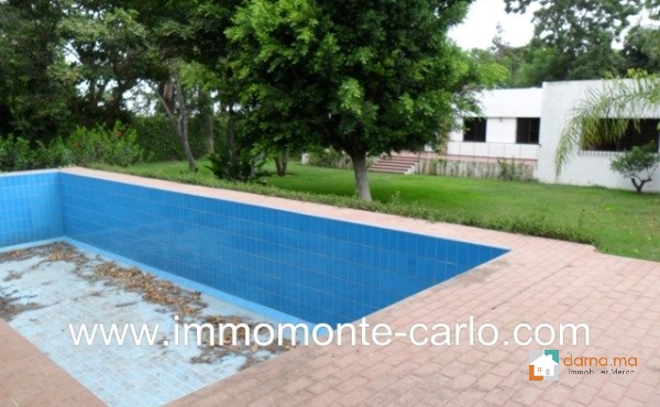 Villa avec piscine à  Souissi 